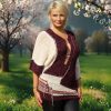 Plush yarn knitwear for mid-season layering