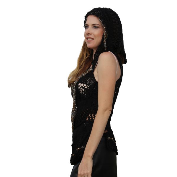 Breathable lightweight asymmetric cape with hood