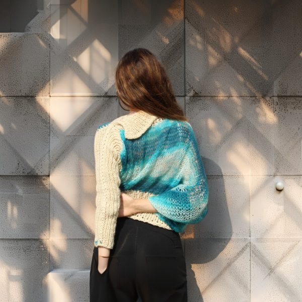 Seabreeze Dream cropped sweater in soft blues with dense supportive sleeve