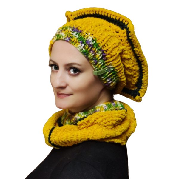 Sunny Squared bold color hat with versatile snood
